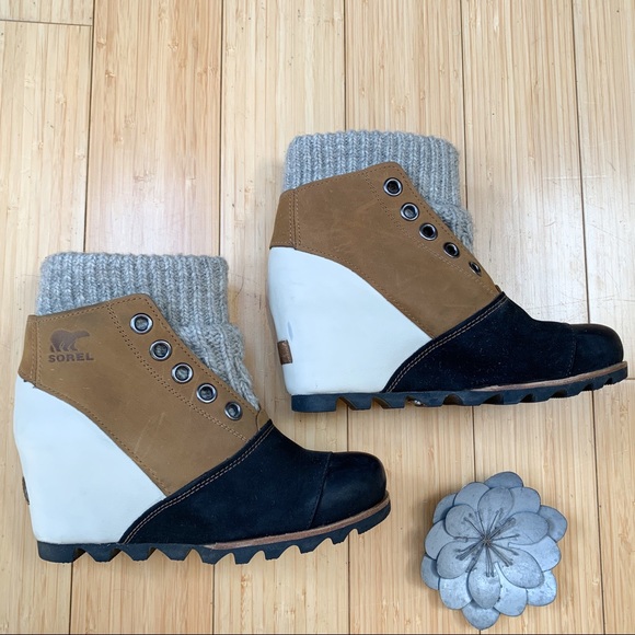 slip on athletic sandals